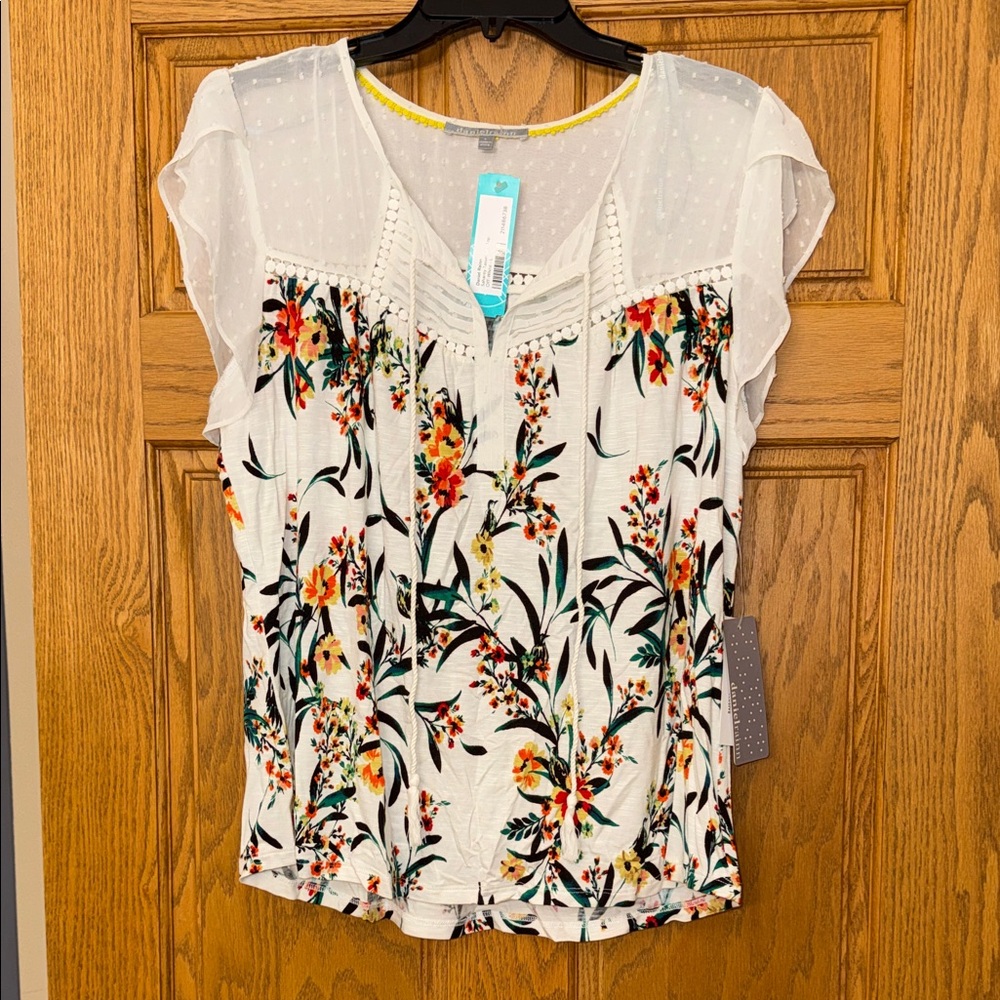 NEW with tags Daniel Rainn White Floral Blouse, Size Large